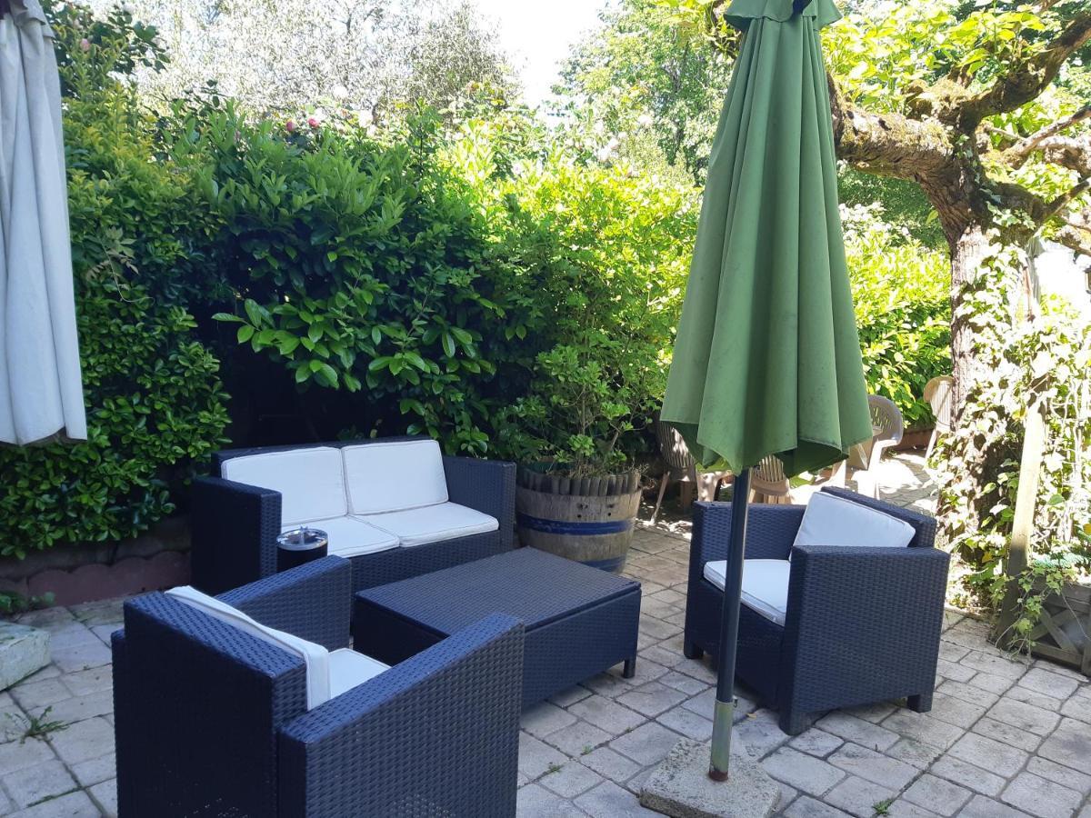 Appart'Hotel Les Tilleuls Saint-Macaire Exterior foto